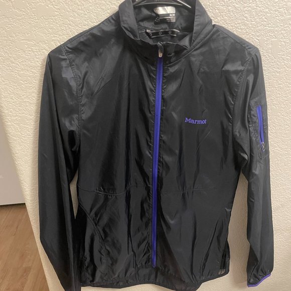 Marmot Lightweight running jacket. - Picture 1 of 2